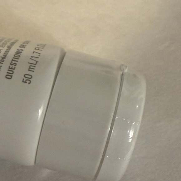 Rodan + Fields - Picture 4 of 6